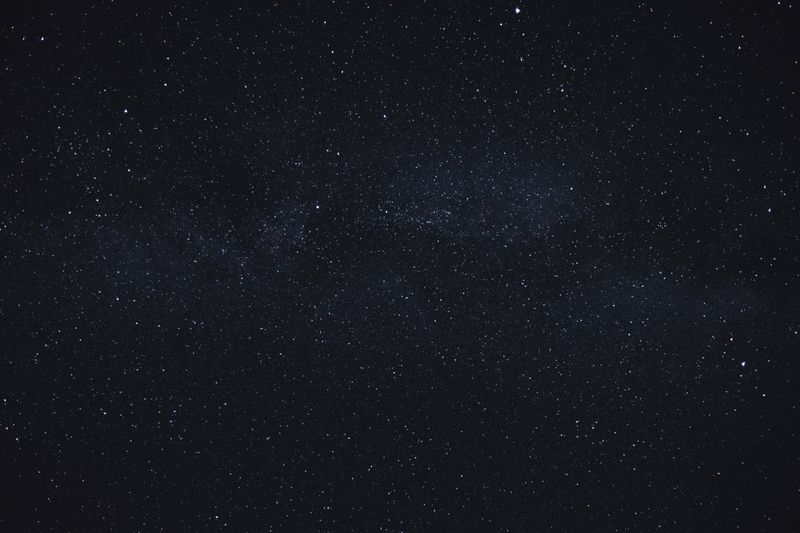Telescópio sob estrelas